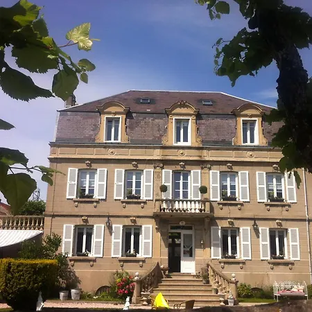 O Mylle Douceurs Bed and Breakfast