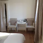 O Mylle Douceurs فندق مبيت وإفطار