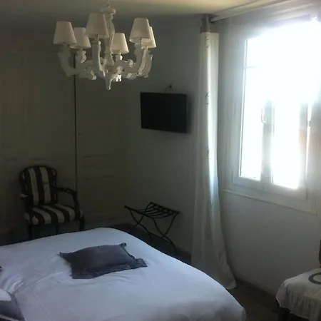 O Mylle Douceurs Bed & Breakfast 4*