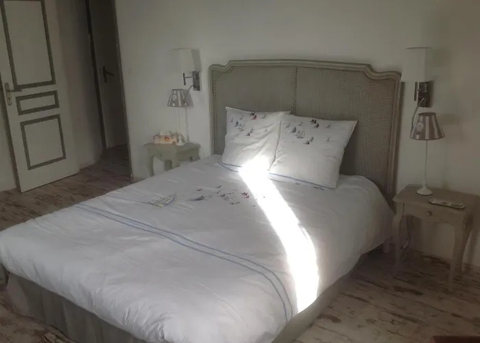 O Mylle Douceurs Bed & Breakfast 4*